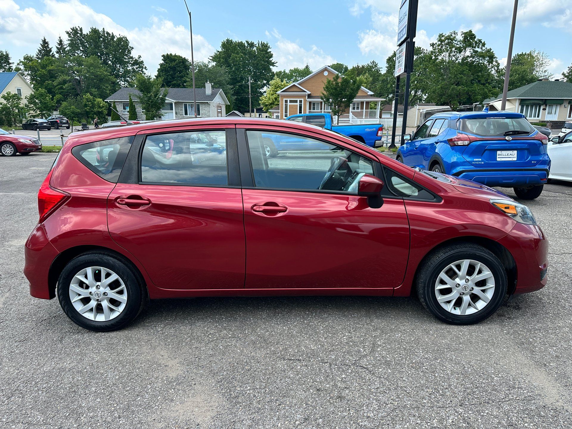 Nissan Versa Note 2019 - Image 9