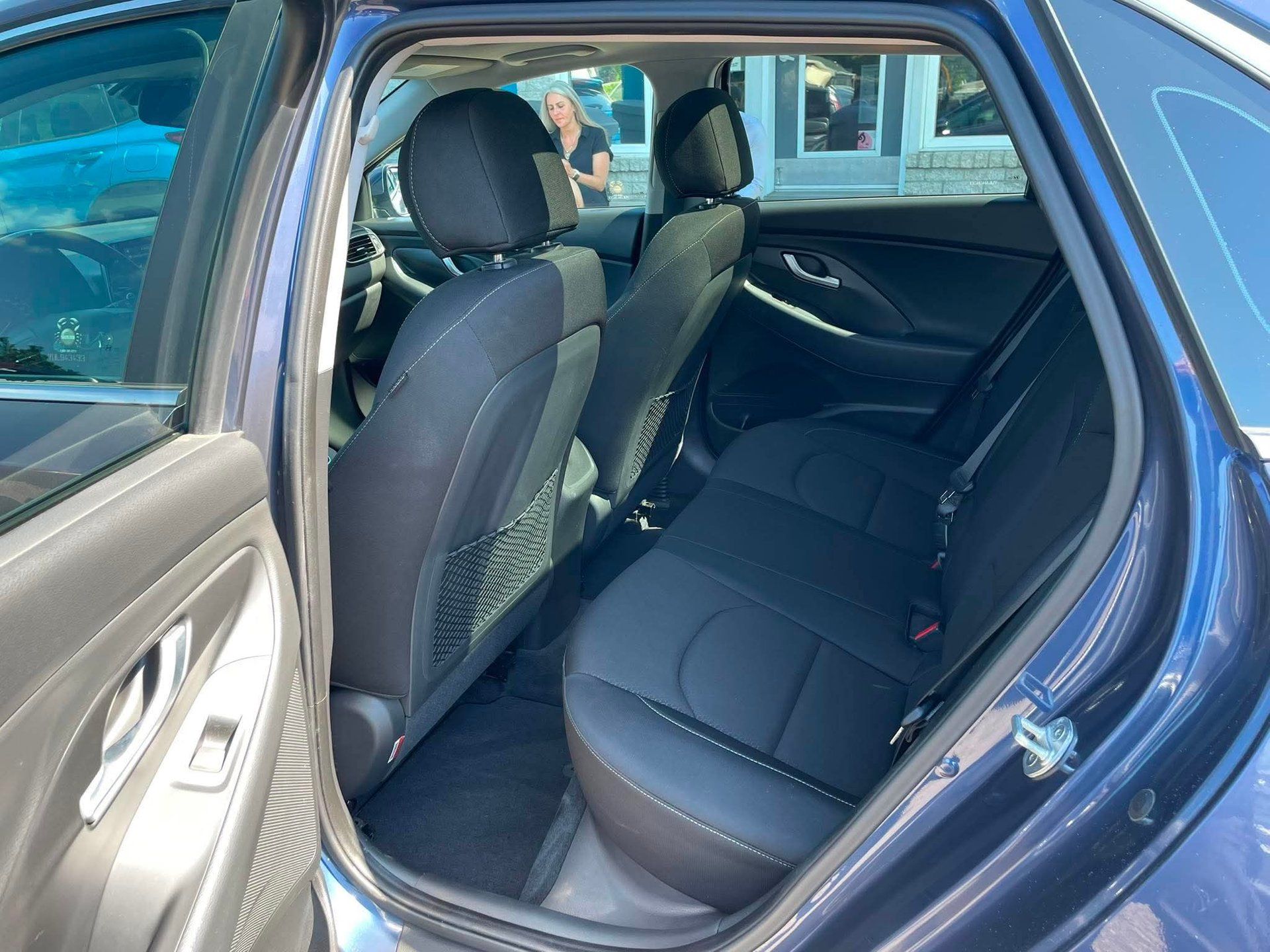 Hyundai Elantra GT 2018 - Image 14
