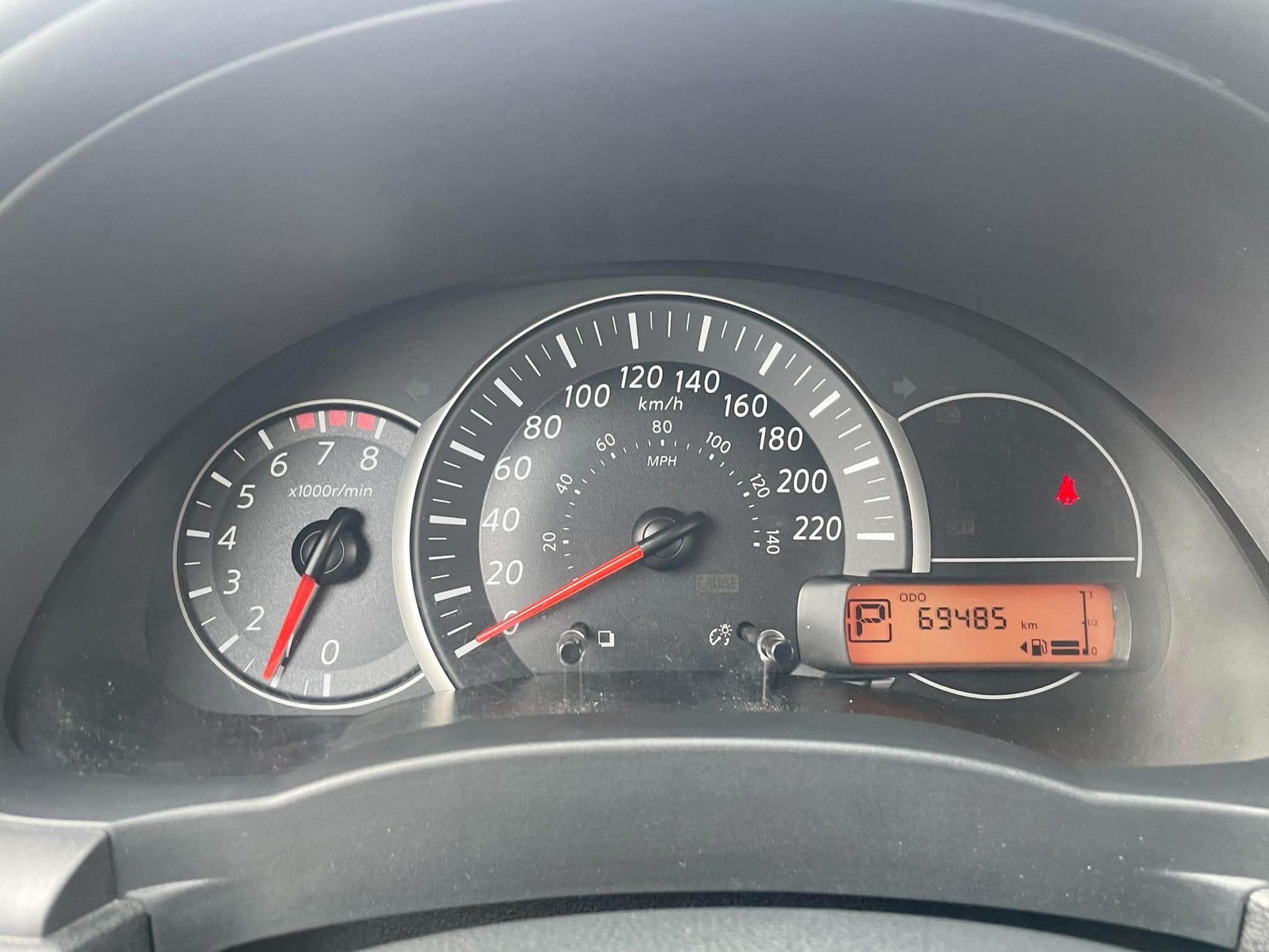 Nissan Micra 2018 - Image 17 