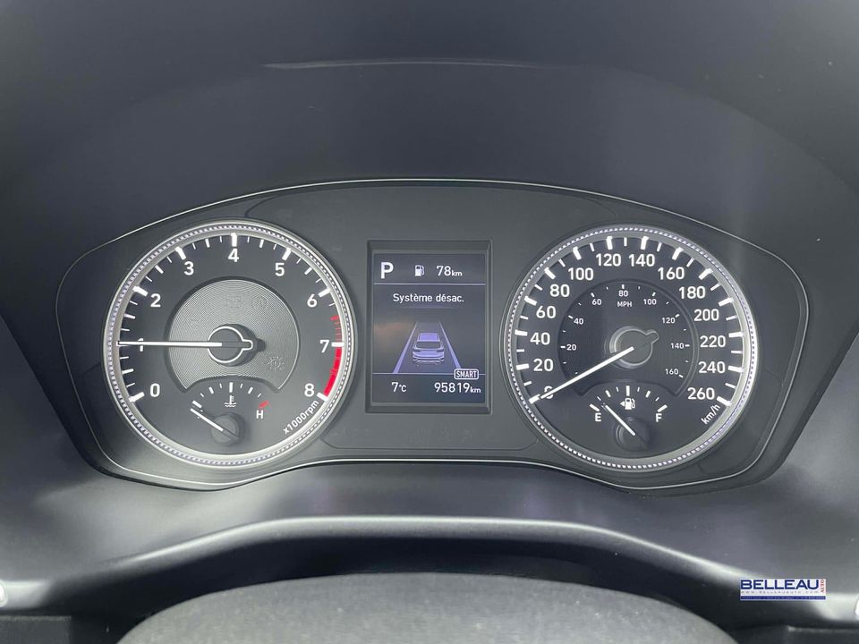 Hyundai Santa Fe 2020 - Image 9