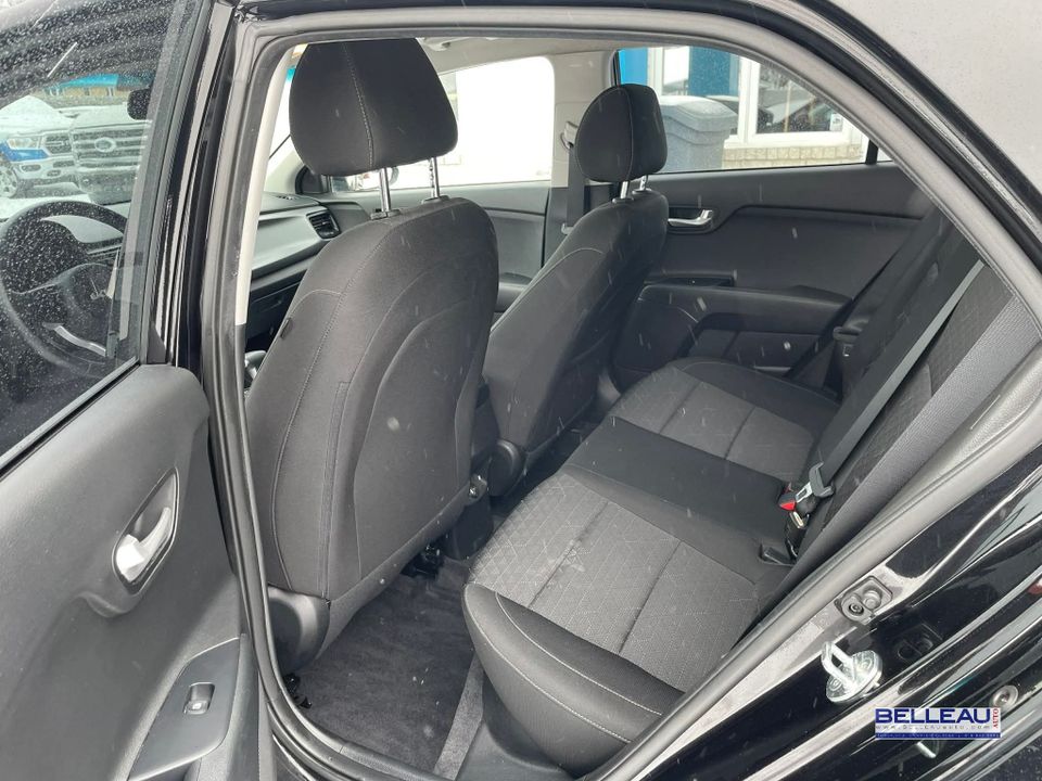 KIA Rio 5-Door 2022 - Image 8