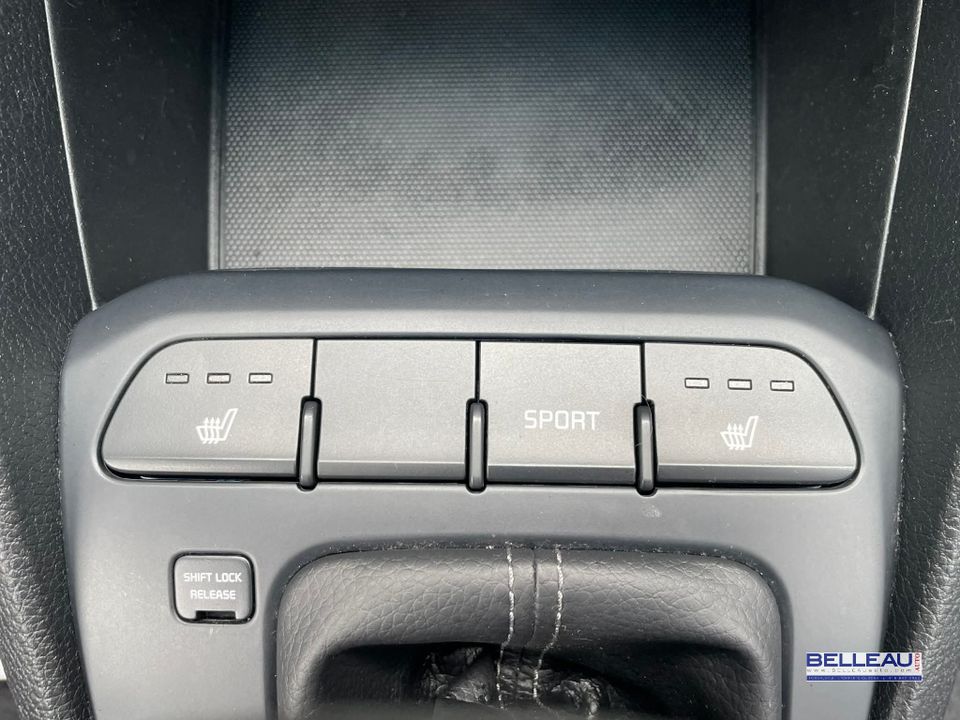 KIA Rio 5-Door 2022 - Image 12