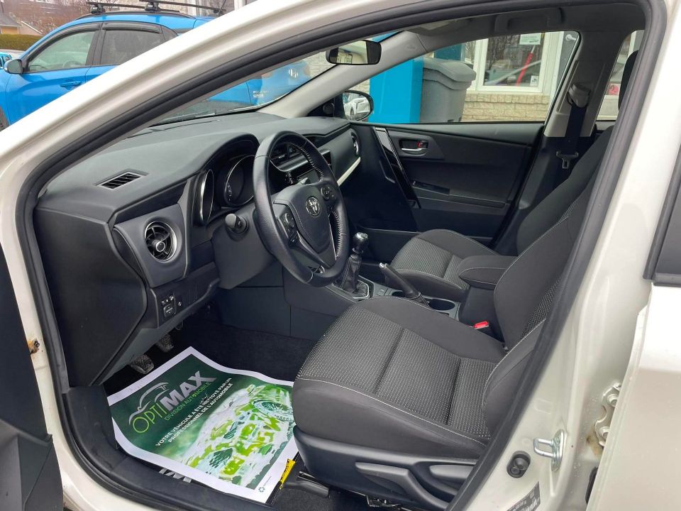 Toyota Corolla iM 2017 - Image 14