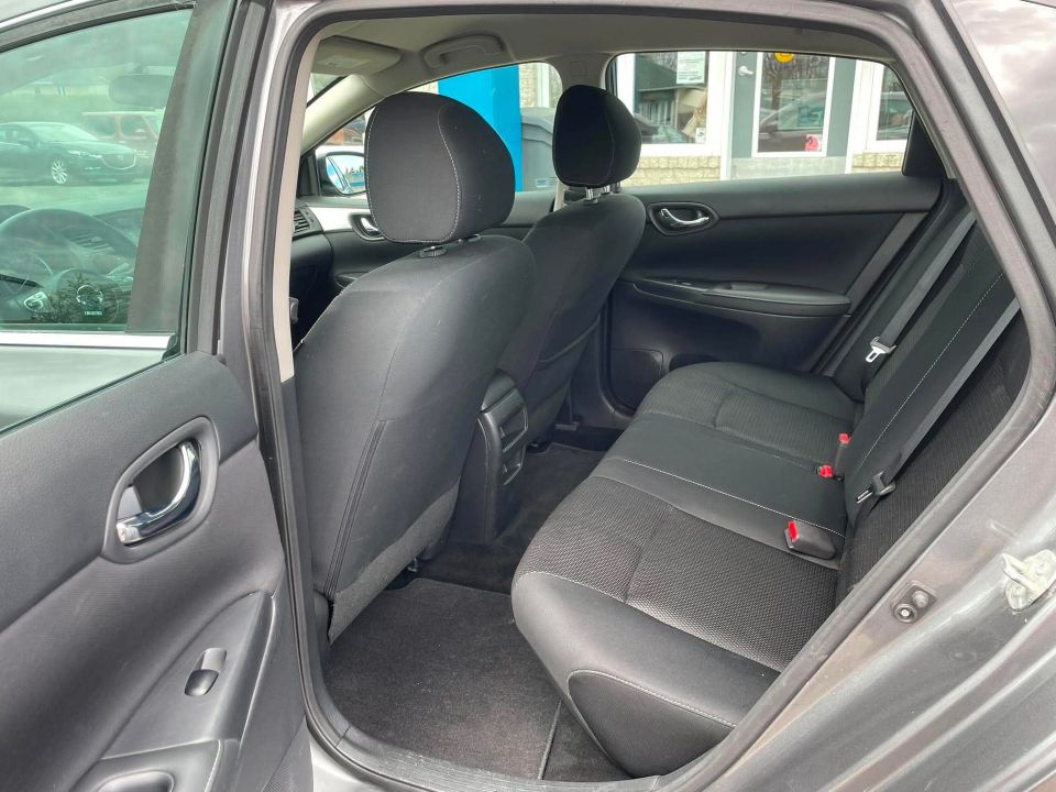 Nissan Sentra 2019 - Image 14
