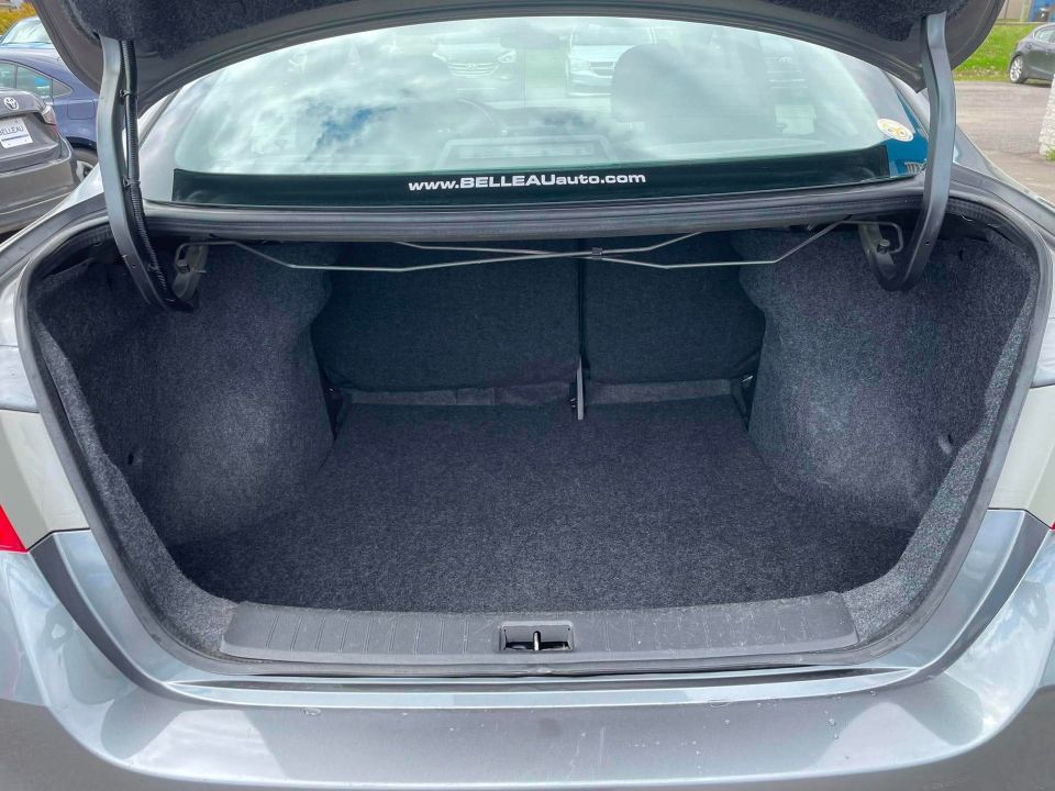 Nissan Sentra 2019 - Image 16