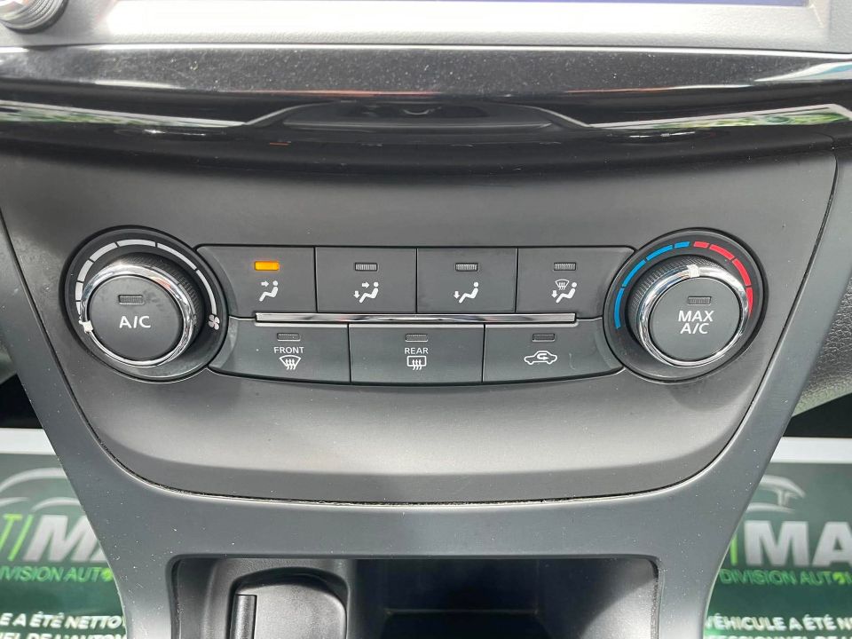 Nissan Sentra 2019 - Image 17