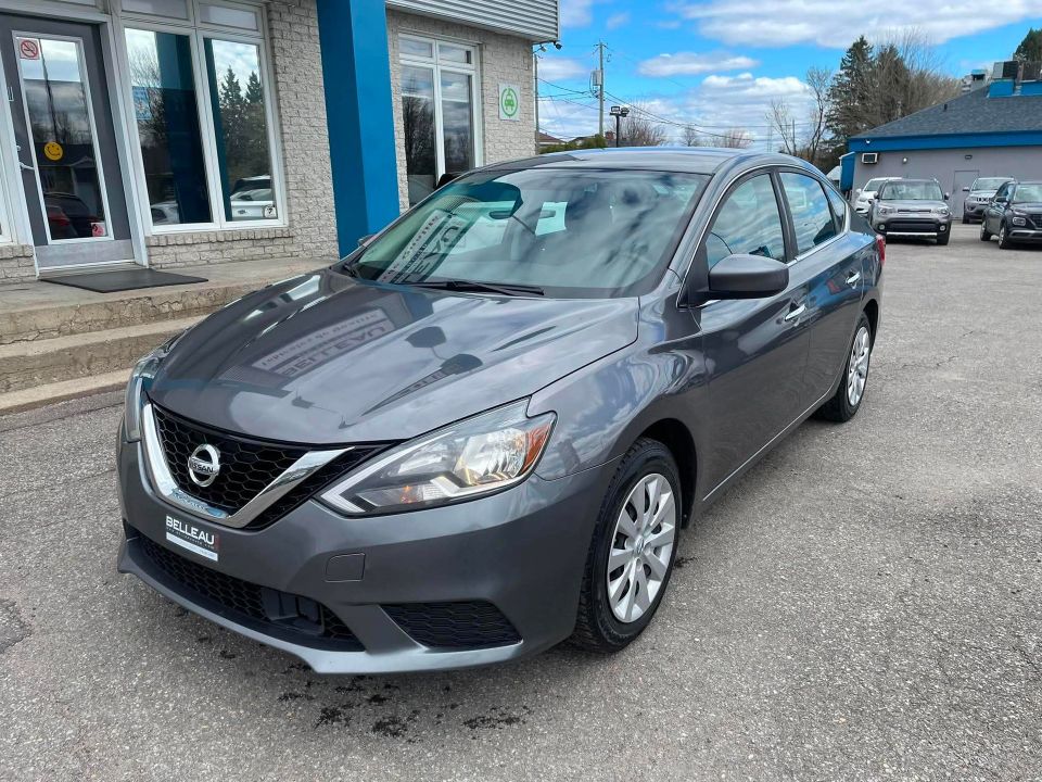 Nissan Sentra 2019 - Image 1