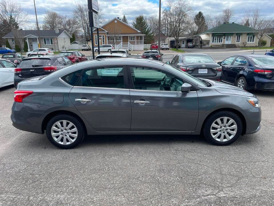 Nissan Sentra 2019 - Image 10