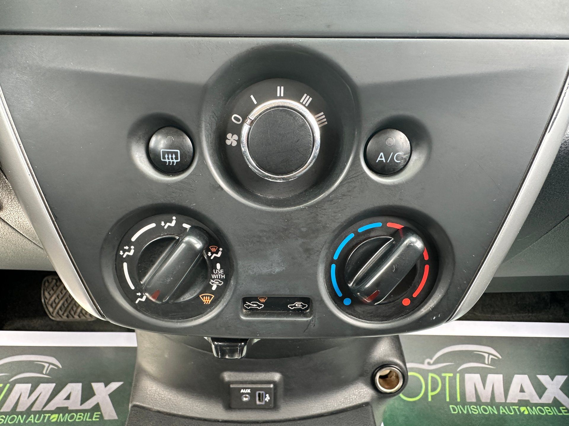 Nissan Versa Note 2019 - Thumbnail 19