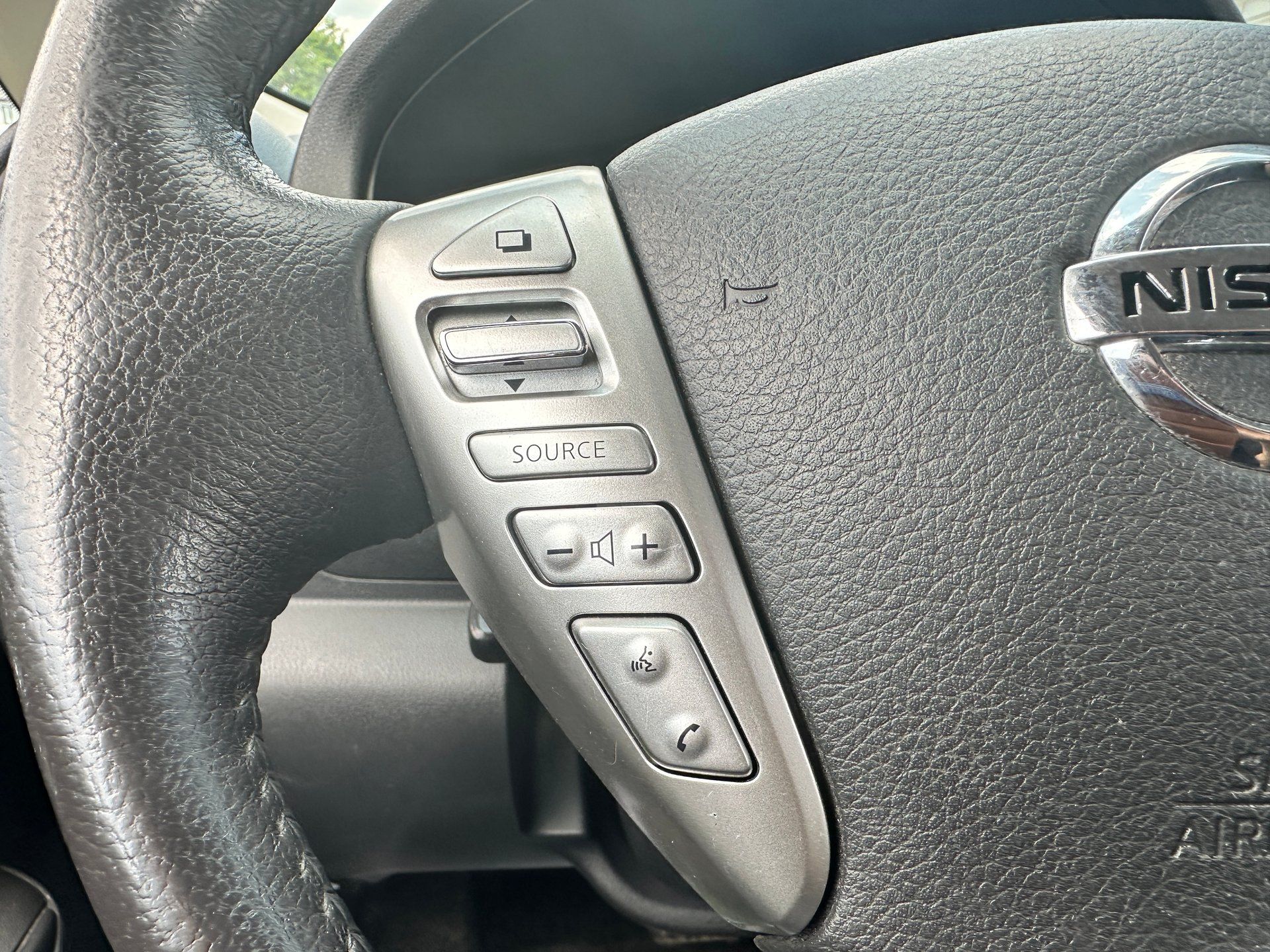 Nissan Versa Note 2019 - Thumbnail 14