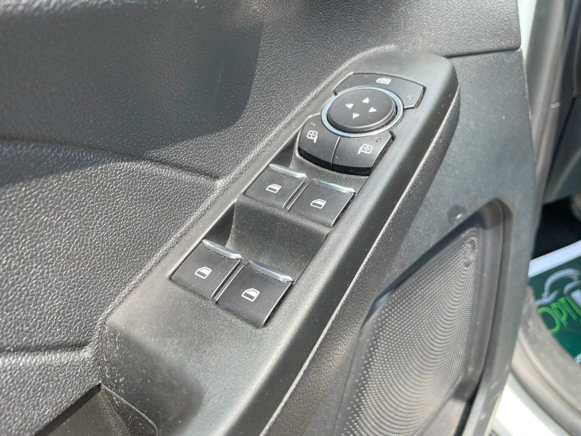 Ford Escape 2022 - Thumbnail 19