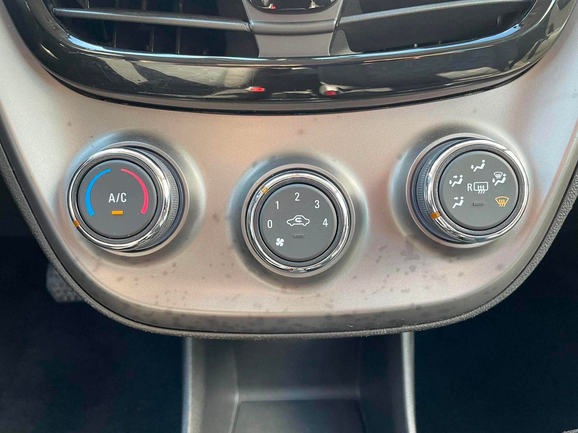 Chevrolet Spark 2020 - Thumbnail 19