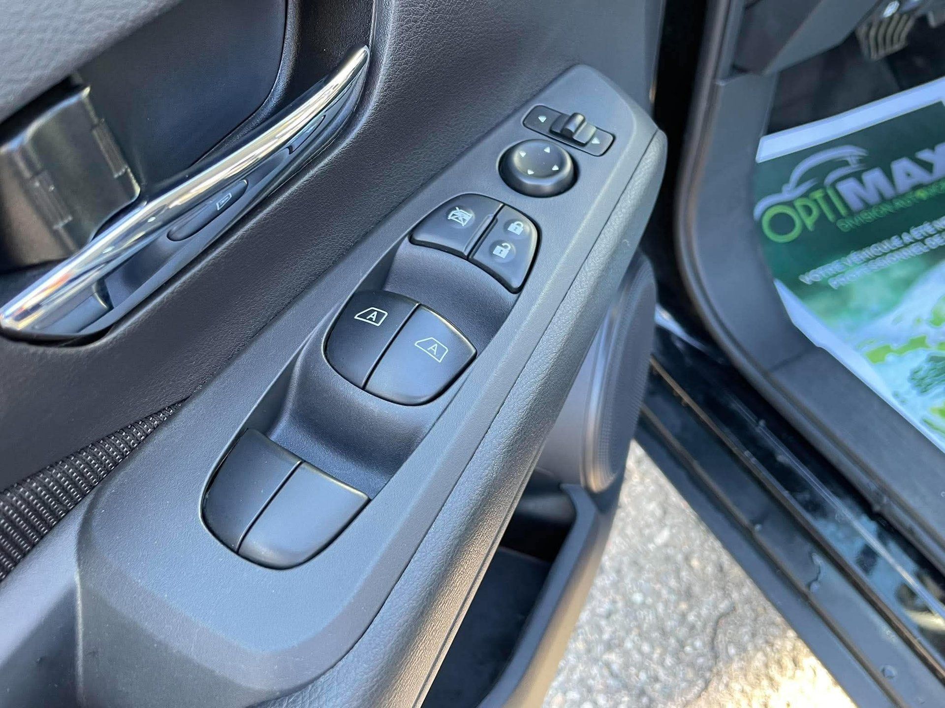 Nissan Kicks 2021 - Thumbnail 21