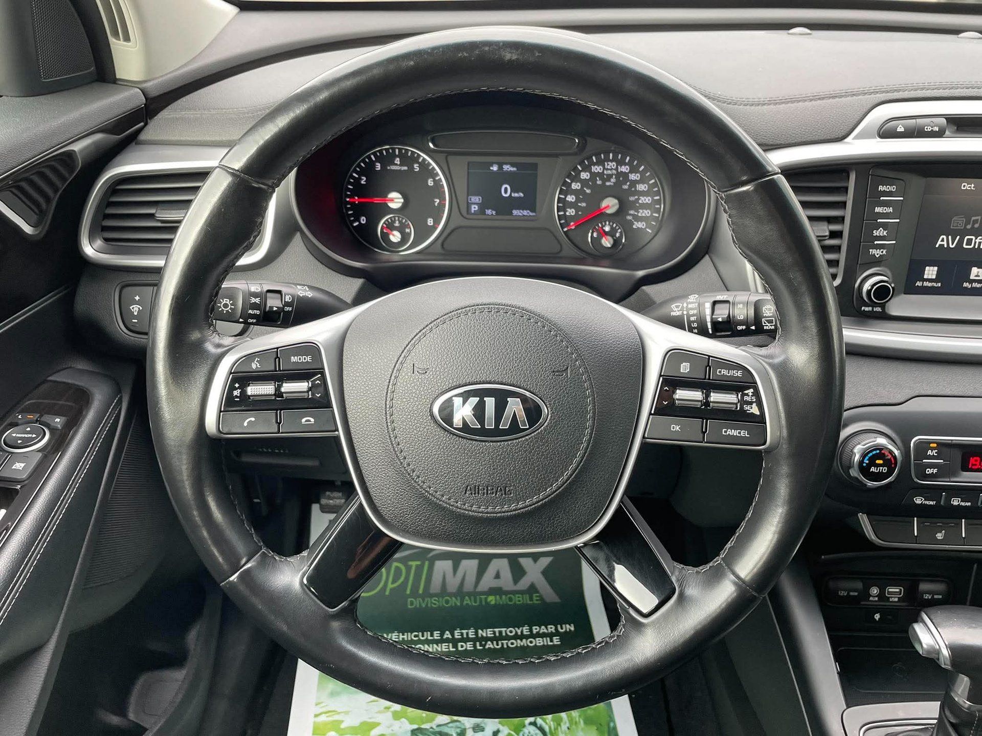 Kia Sorento 2019 - Thumbnail 25
